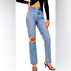 Curve Love - Abercrombie Ultra High Rise 90s Straight Leg Jeans